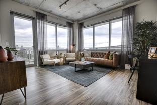 Vantage St. Pete - Photo 1 of 1