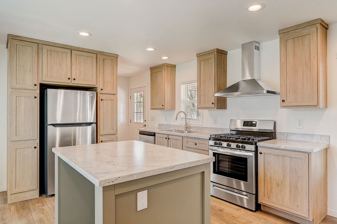 2627 S Lamb Blvd #280 - Photo 7 of 30