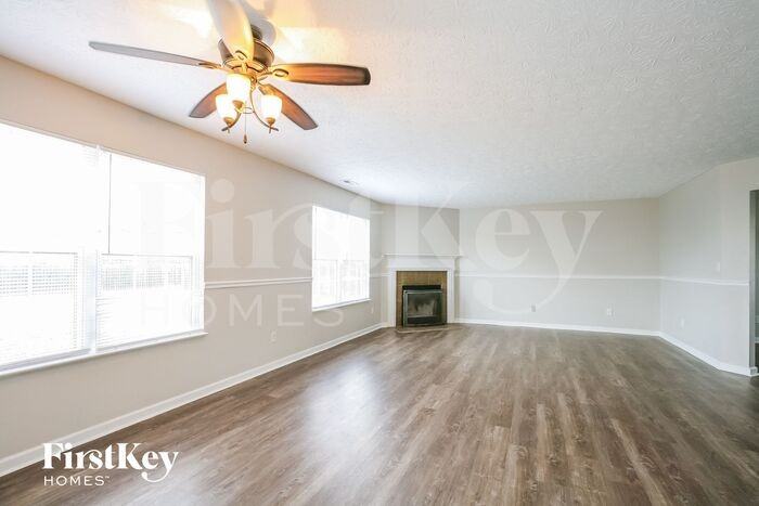 2608 Liatris Dr - Photo 2 of 14