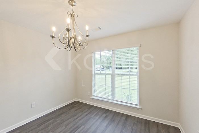 1655 Fitzpatrick Rd - Photo 2 of 23