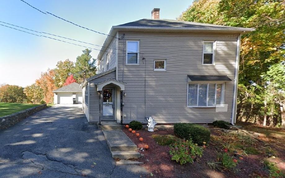 393 Wilson St #NA - Photo 3 of 3