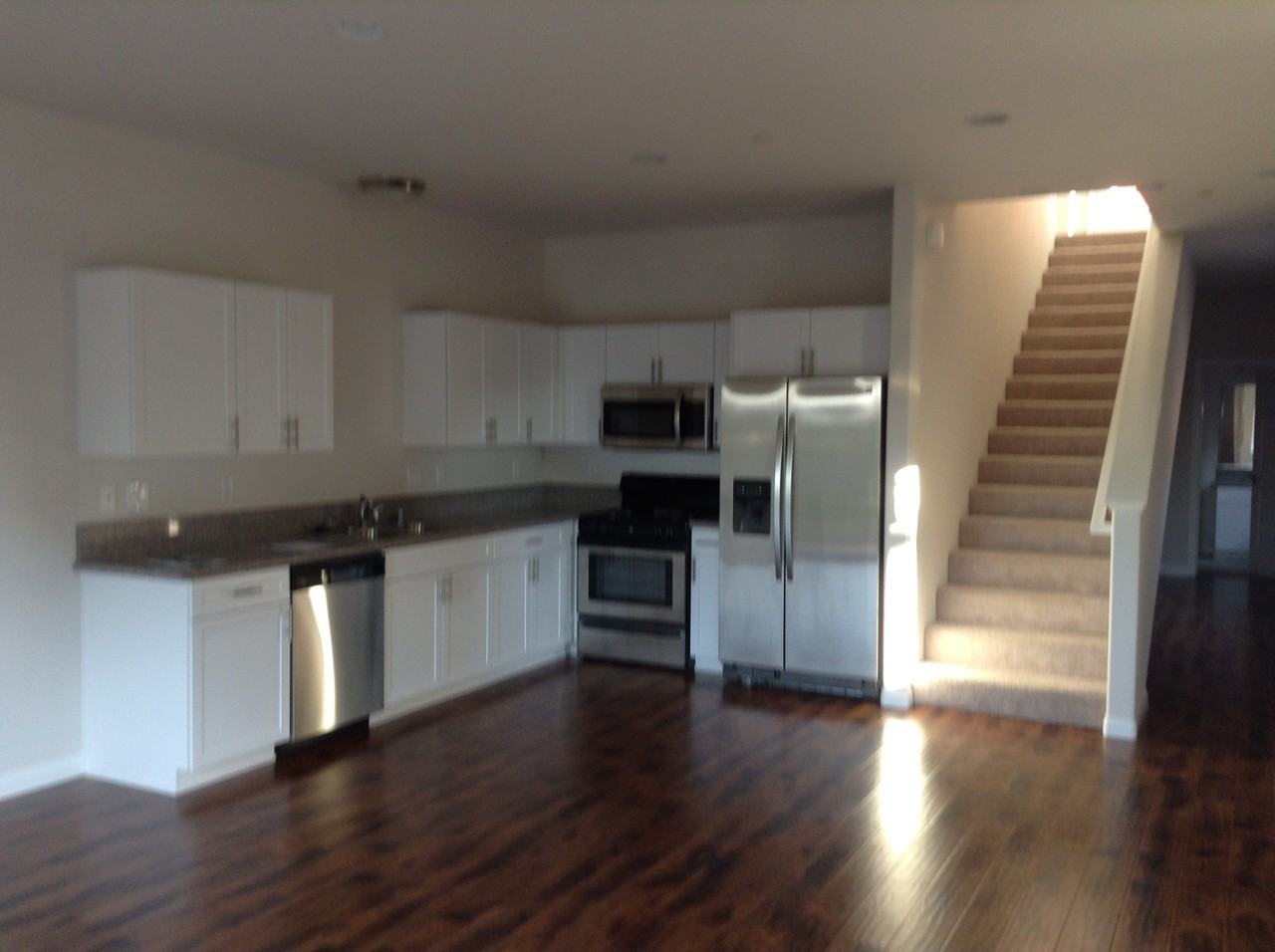 866 Lawrence Dr - Photo 2 of 14