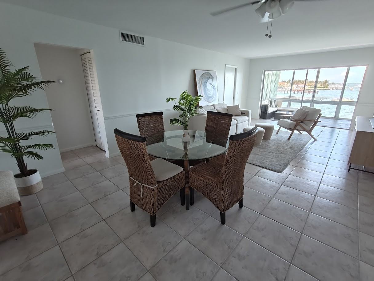 410 Wilma Cir #306 - Photo 3 of 18