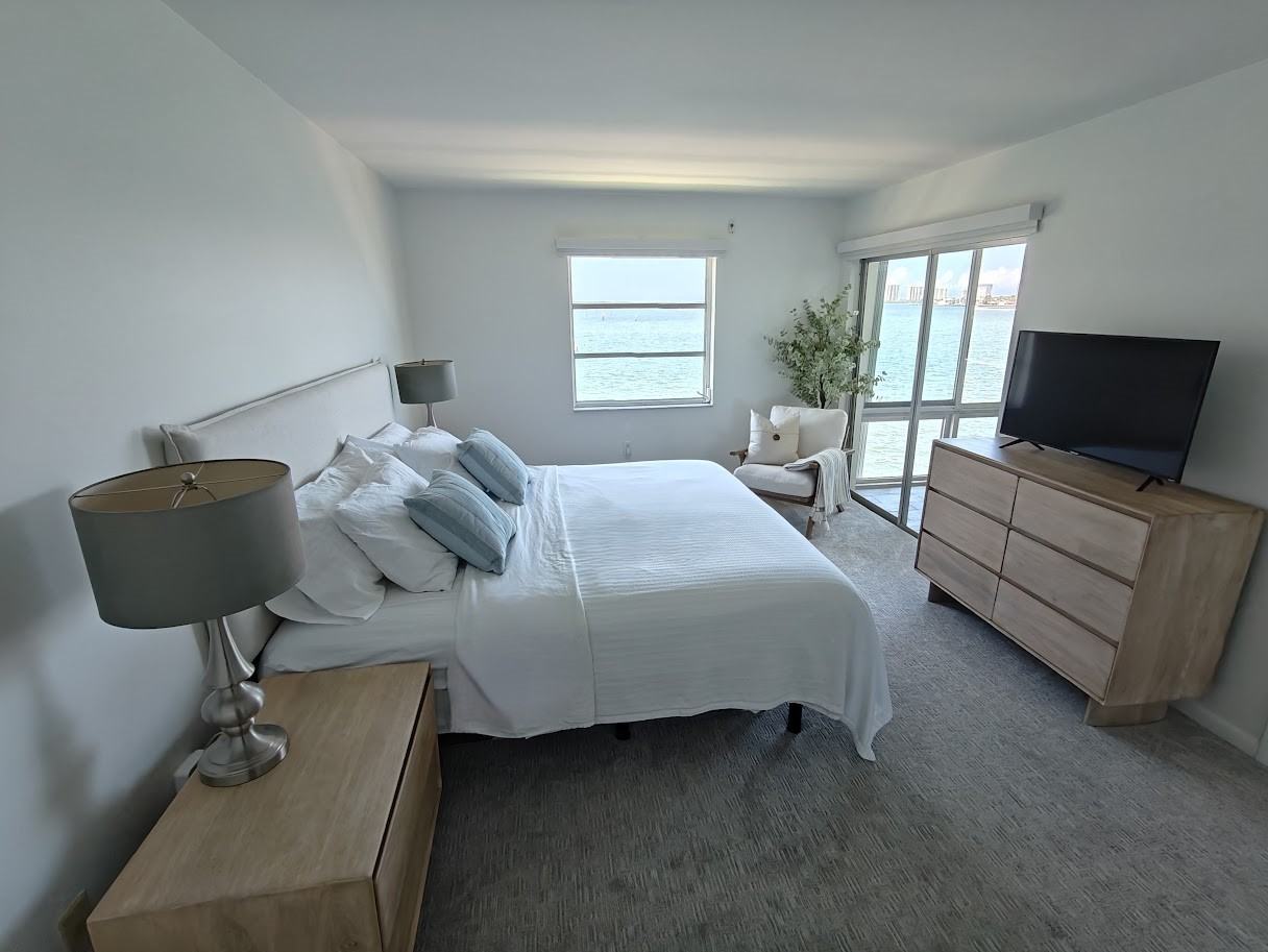 410 Wilma Cir #306 - Photo 5 of 18