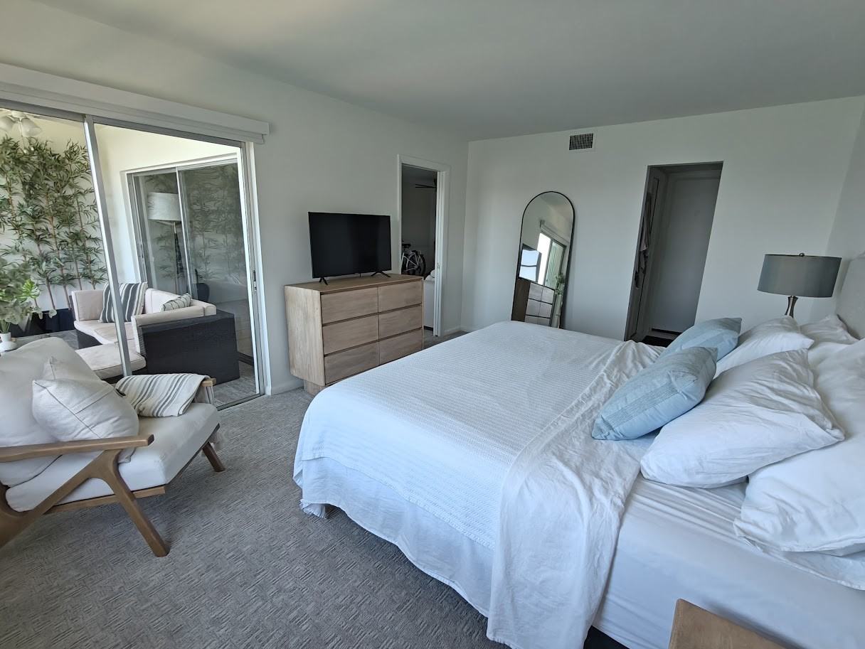 410 Wilma Cir #306 - Photo 6 of 18