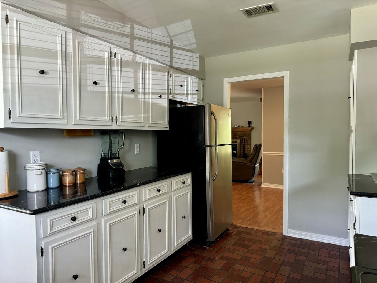 7725 Mamalu Pl #NA - Photo 5 of 15