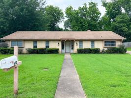 featured image of 635 Green Oak Dr #NA