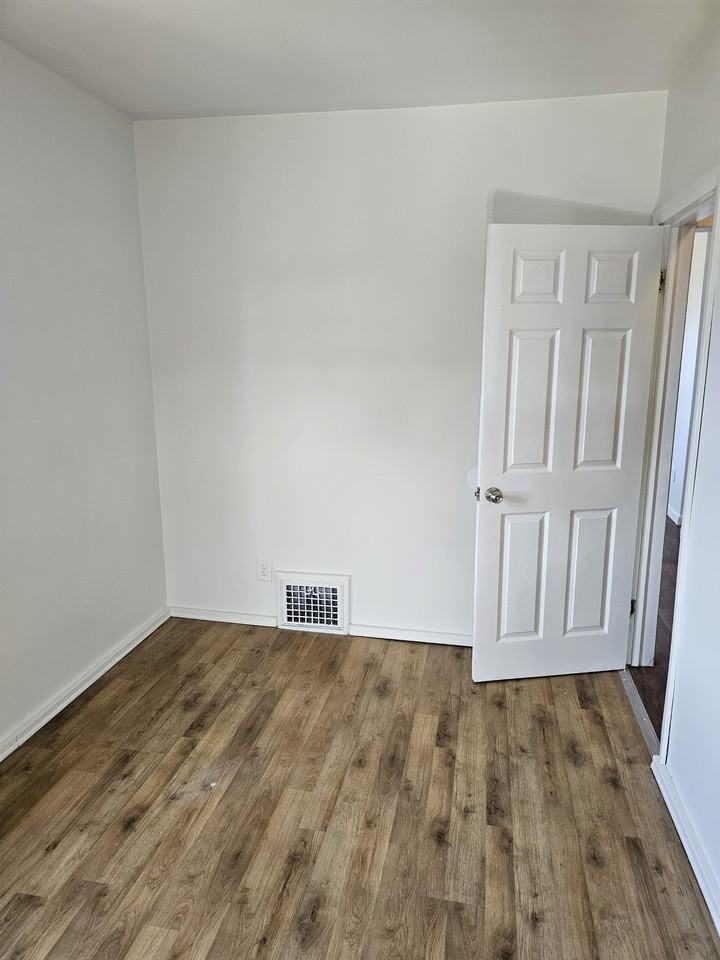 1438 18th St #1438 - Photo 7 of 17