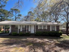 featured image of 203 Vienna Cir #1