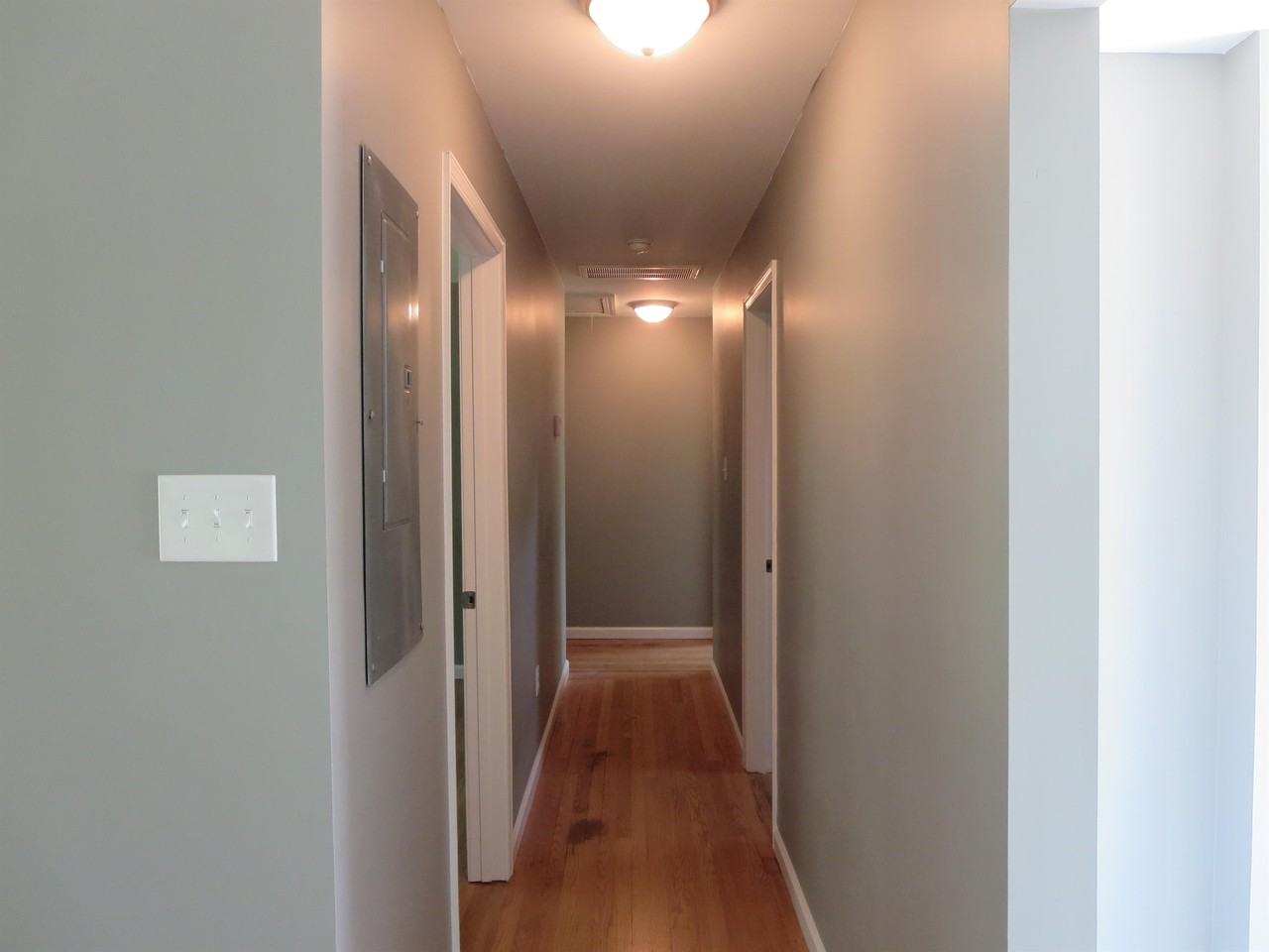 324 2nd St #1 - Photo 7 of 30