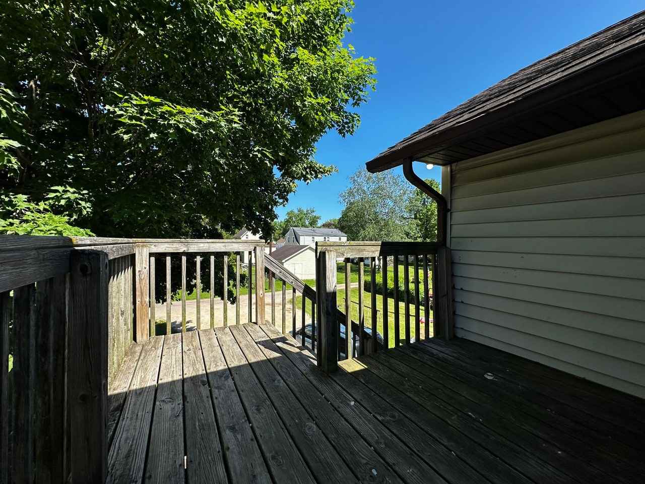 308 S Union St - Photo 3 of 29