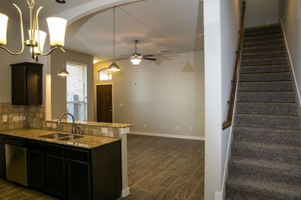 117 Calm Water Loop - Photo 2 of 7