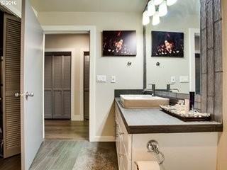 618 Nw 12th Ave #314 - Photo 3 of 20