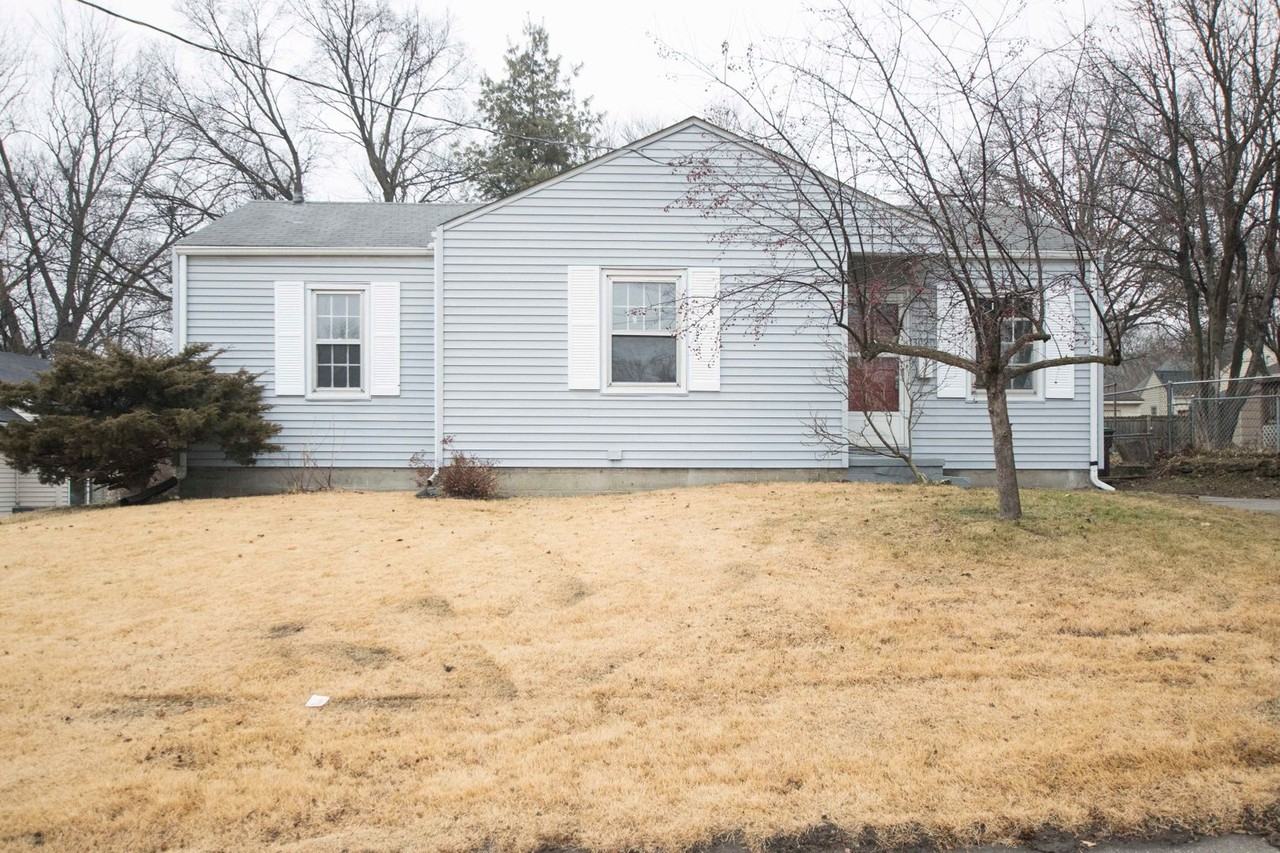 3020 E Washington Ave - Photo 2 of 14