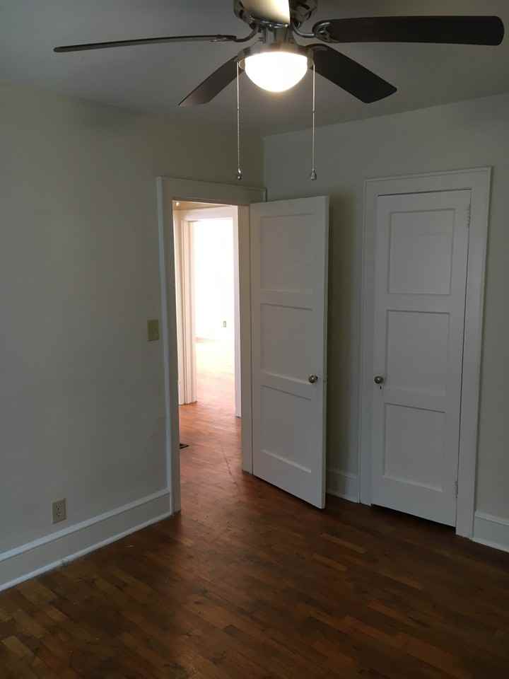 4 Whiteway Dr Nw - Photo 3 of 9