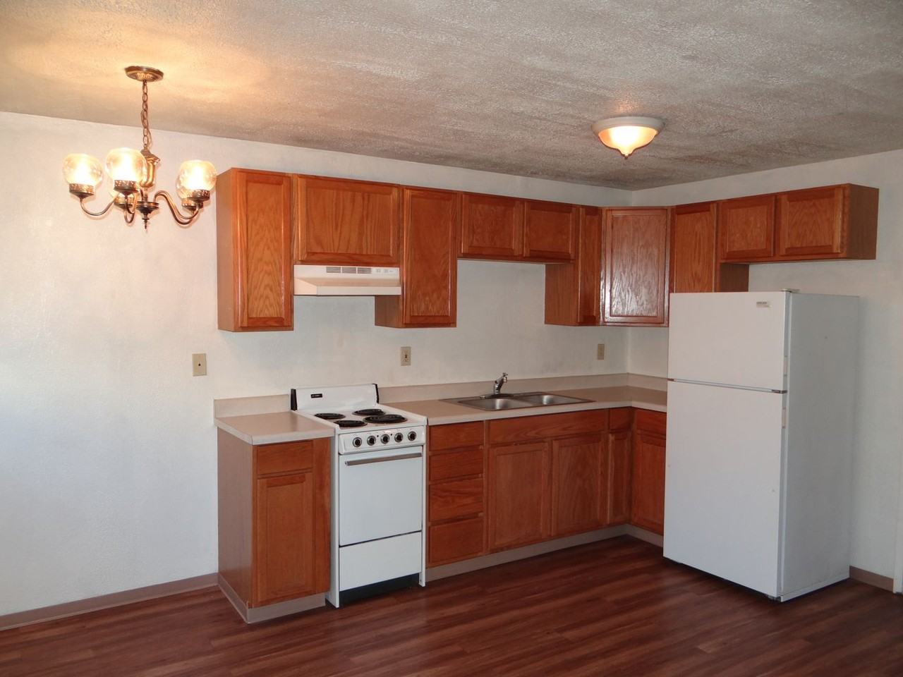 35wed - Photo 2 of 6