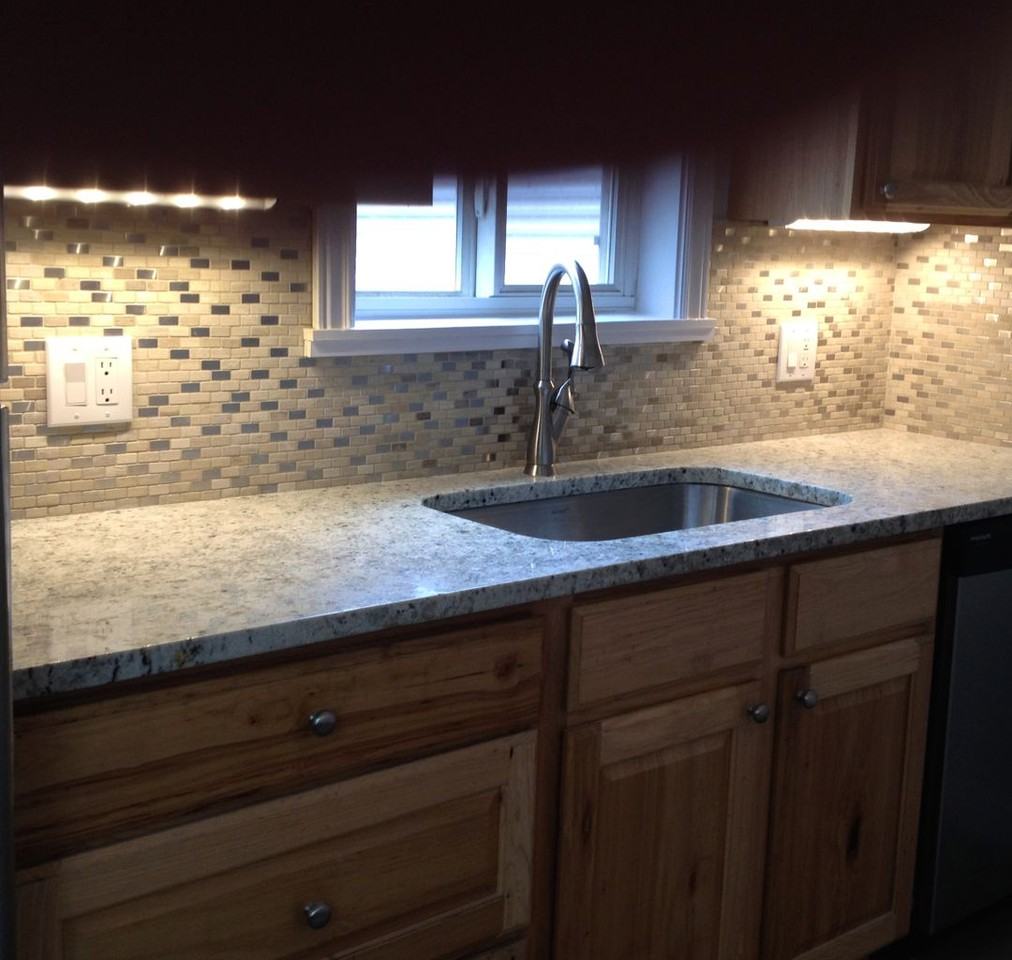 2401 Walnut St - Photo 6 of 16