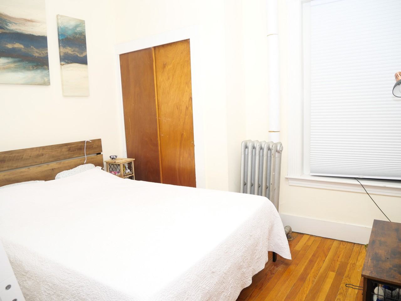 1390 - 4Beacon St #4 - Photo 2 of 8