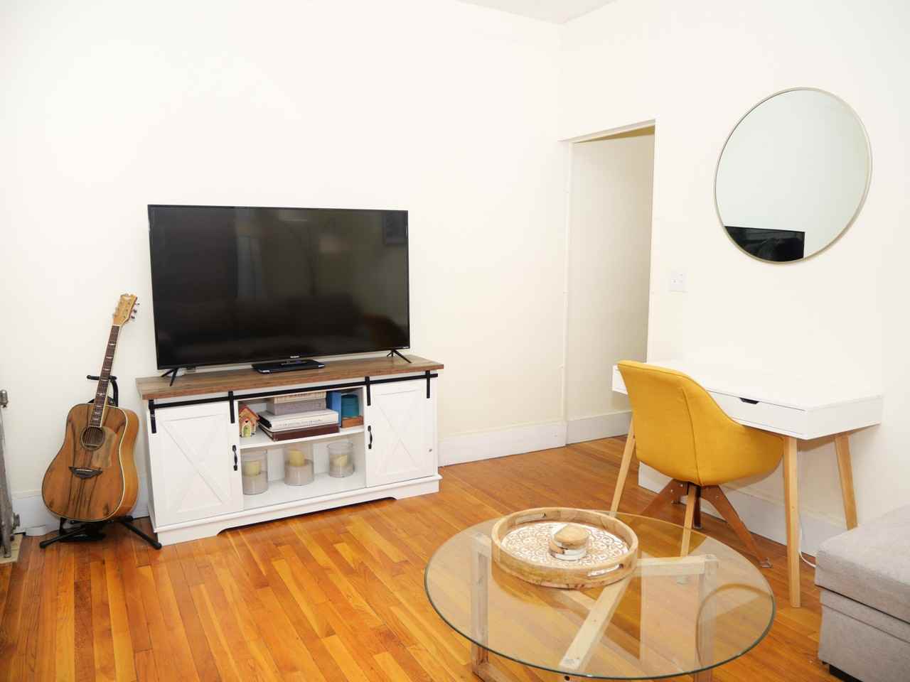 1390 - 4Beacon St #4 - Photo 3 of 8