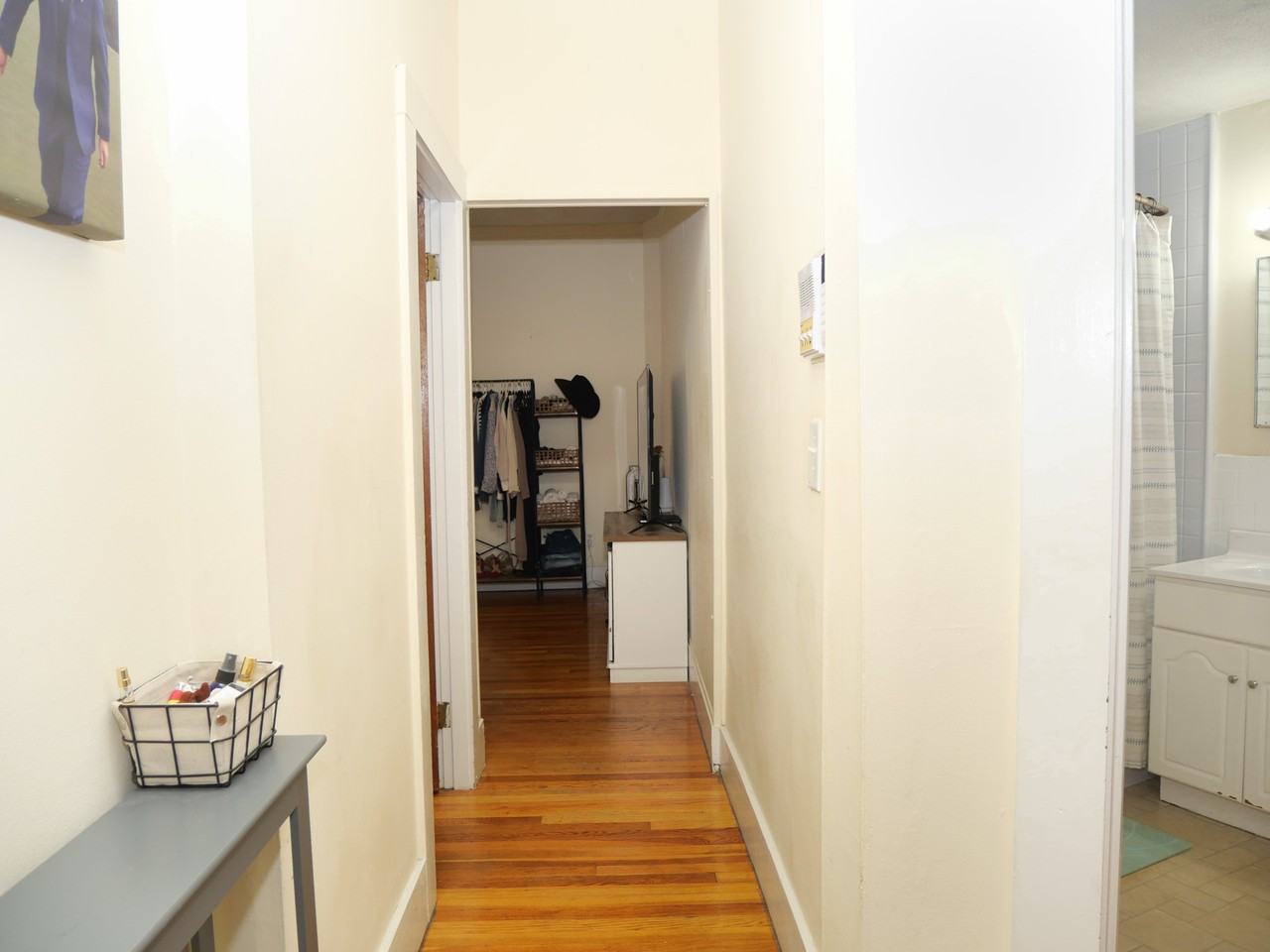 1390 - 4Beacon St #4 - Photo 4 of 8