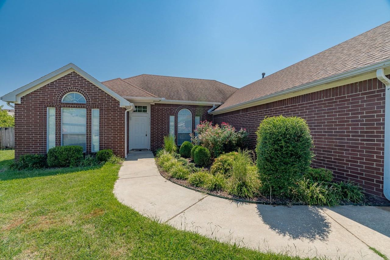 4387 W Bell Flower Dr - Photo 2 of 20