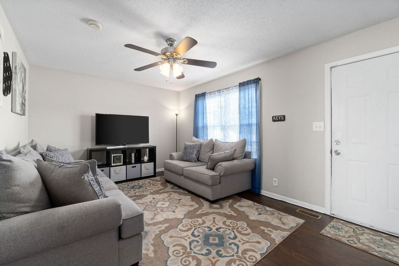 524 Gainey Dr - Photo 5 of 28