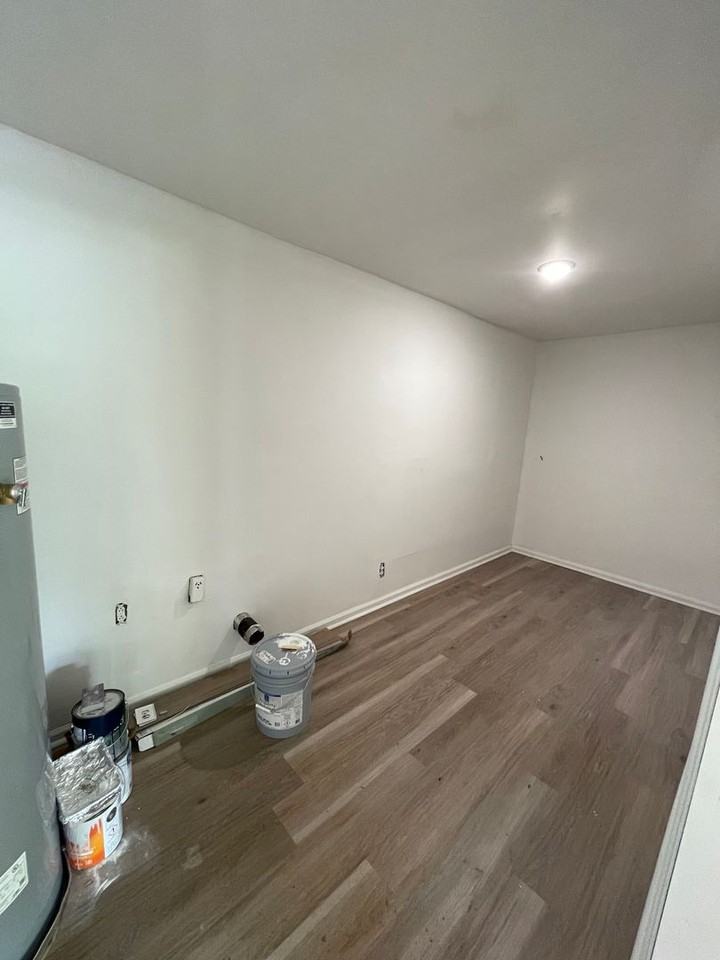 810 Colfax Dr - Photo 2 of 23