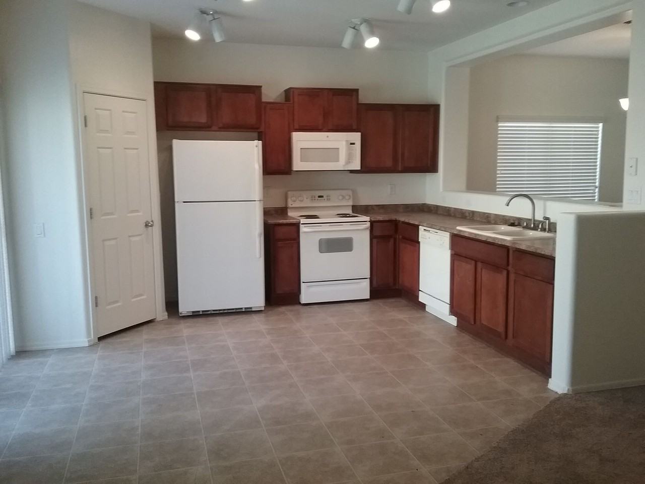 5308 W St Kateri Dr - Photo 2 of 12