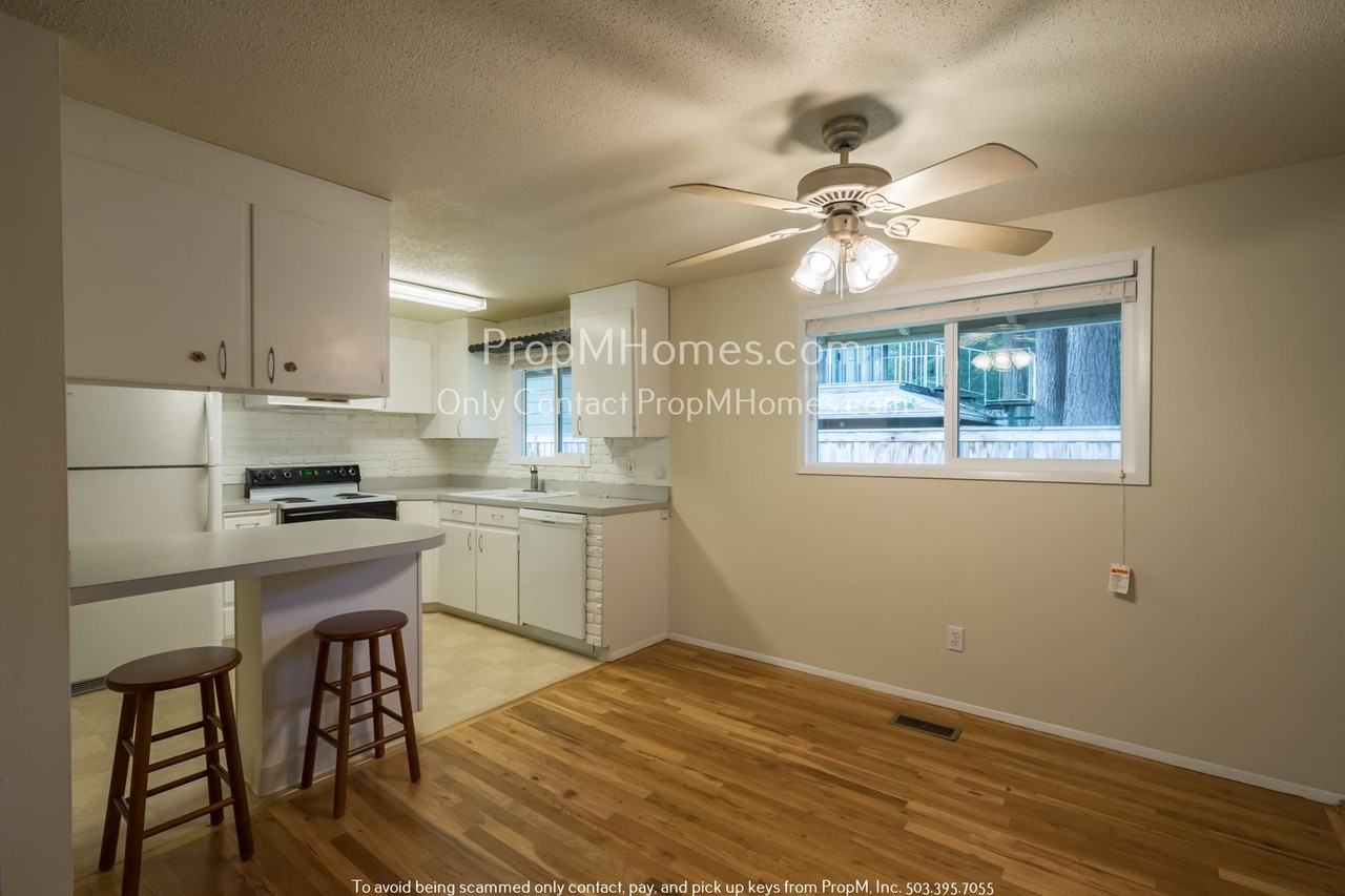 18767 Kristi Way - Photo 5 of 19