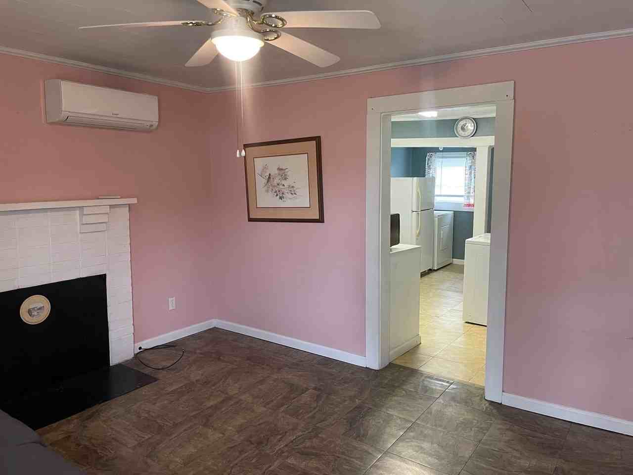 336 Anderson St - Photo 3 of 17