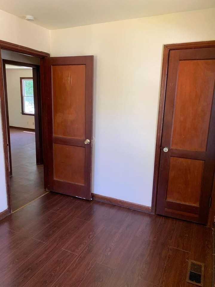 2240 Margybeth Avenue - Photo 5 of 12