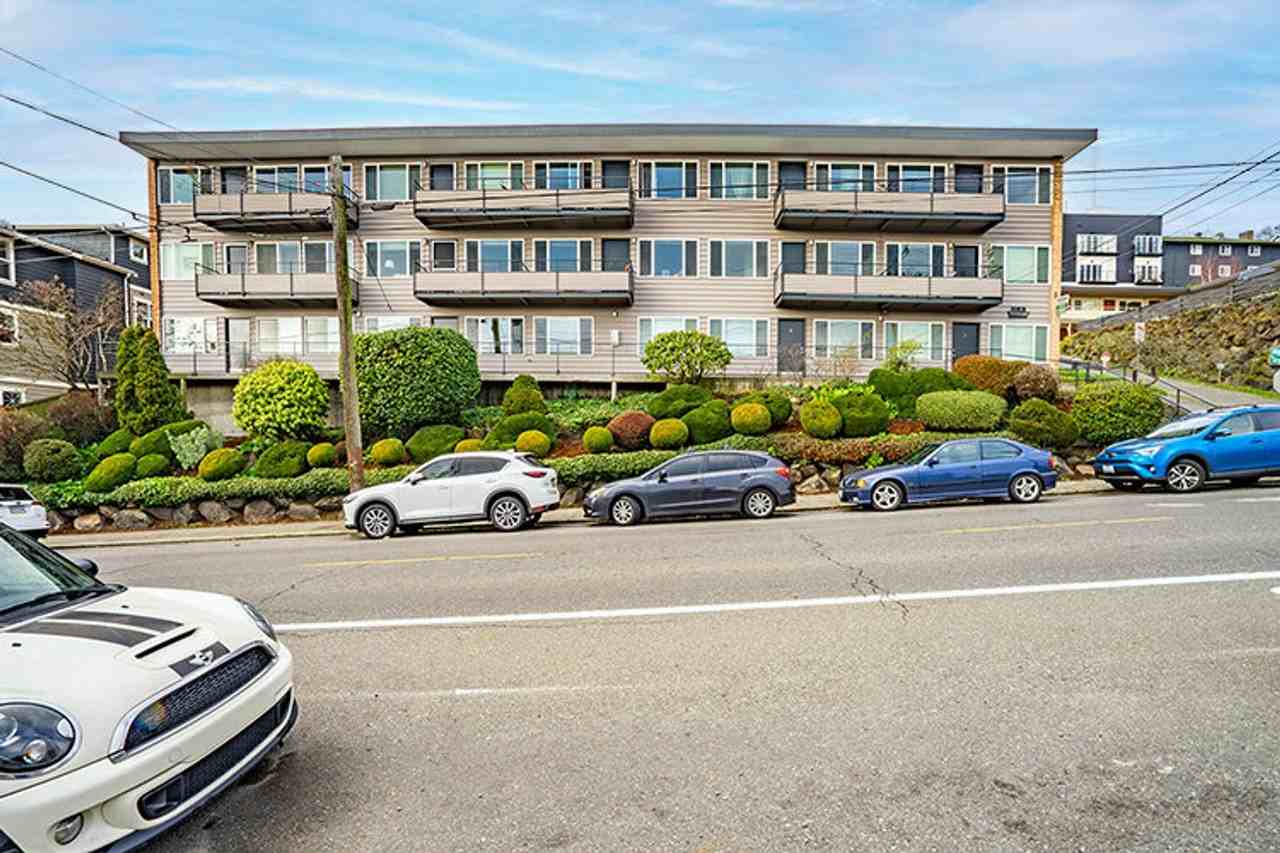 Dolores Manor Apartments - Photo 2 of 24