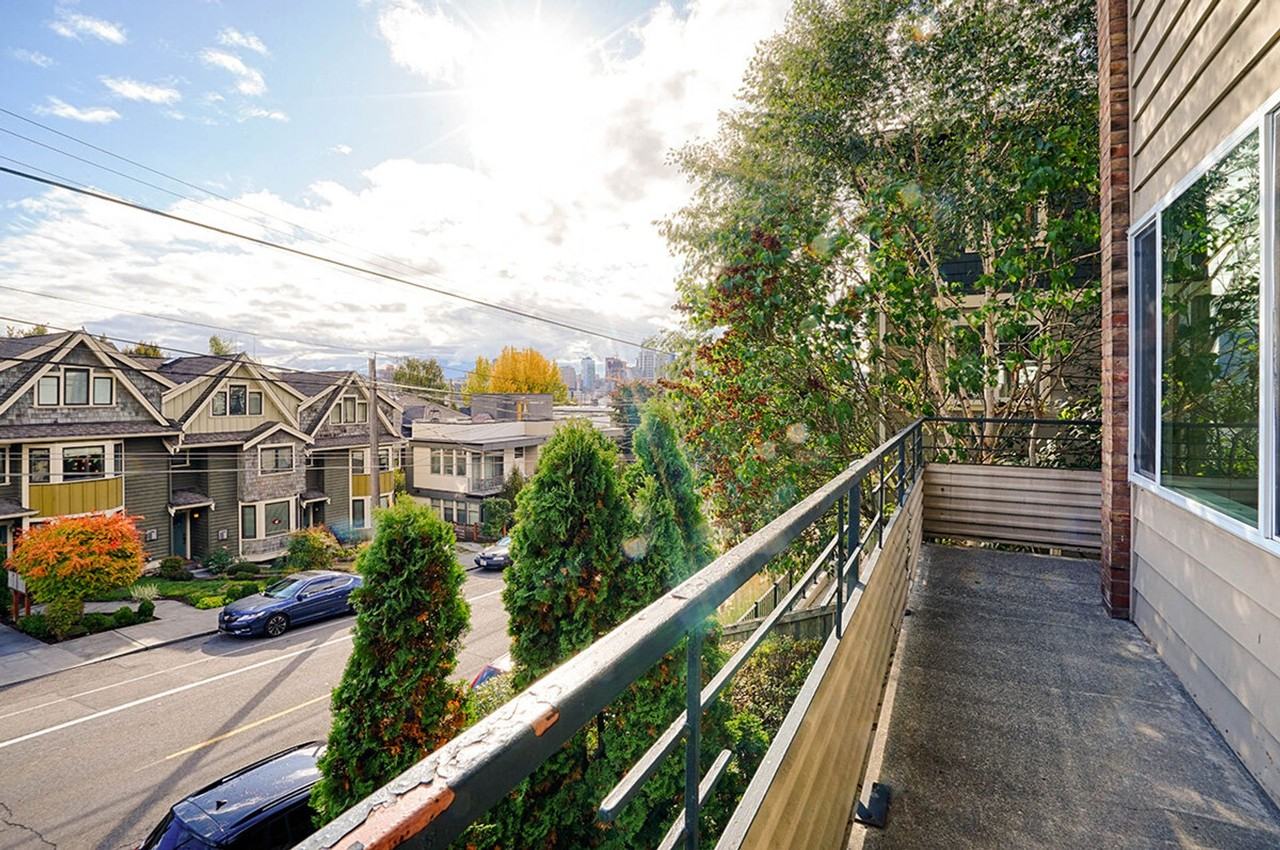 Dolores Manor Apartments - Photo 5 of 24