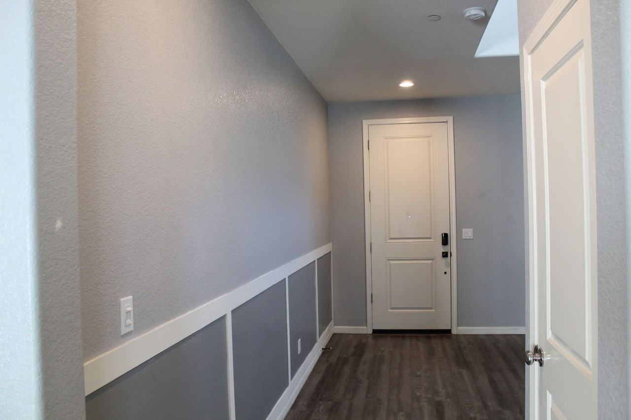 1280 Cornell Dr - Photo 3 of 27