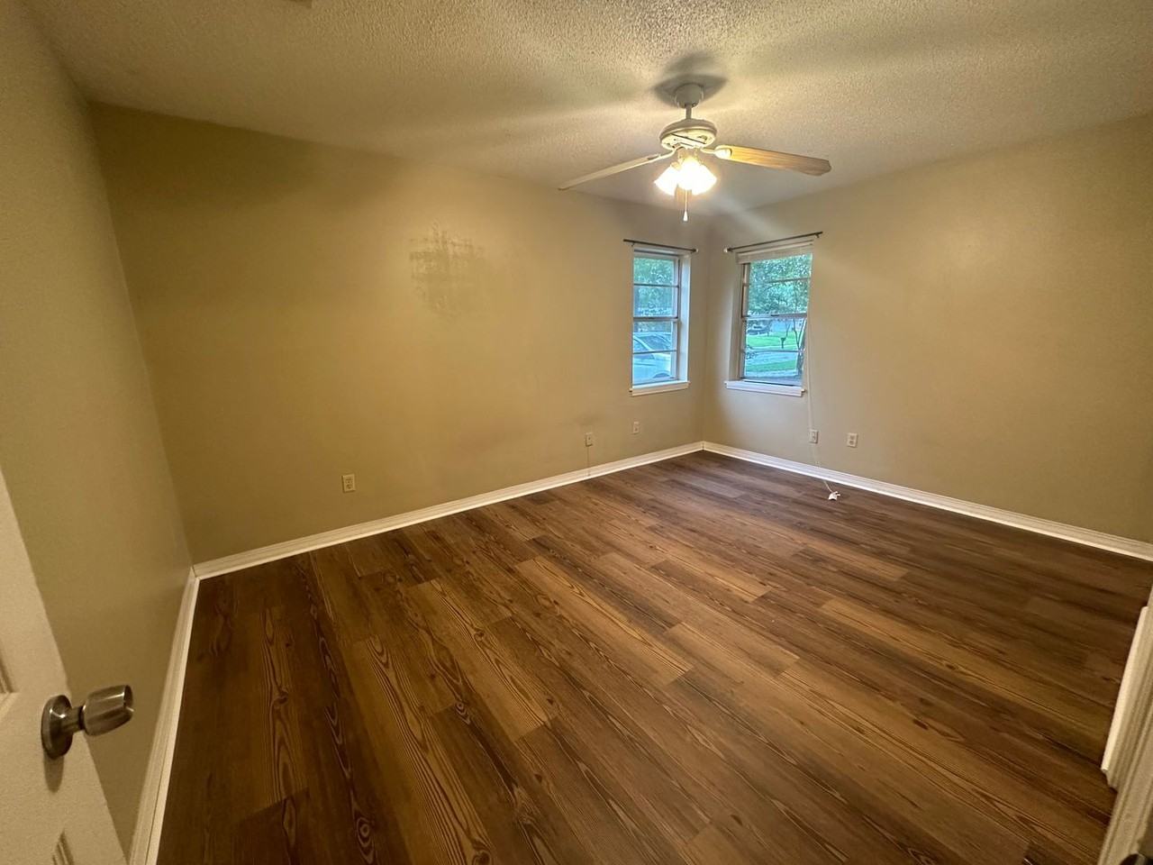 9781 Monticello Dr - Photo 5 of 11