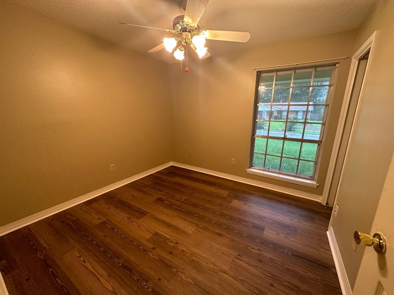 9781 Monticello Dr - Photo 7 of 11