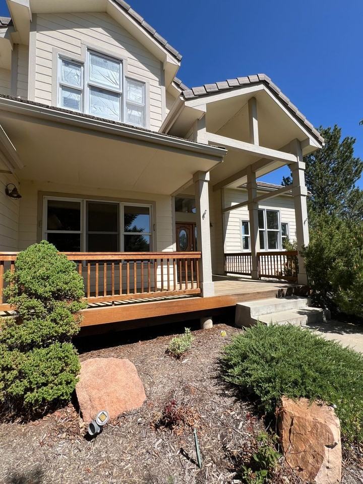 7749 Crestview Dr - Photo 2 of 39