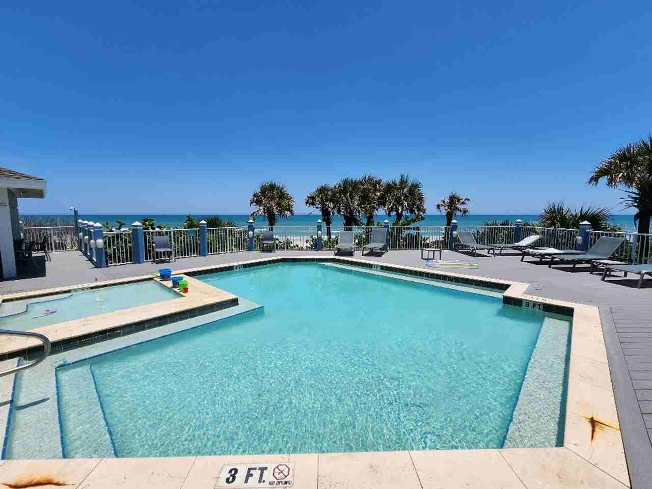 2205 Hill St - Photo 3 of 16