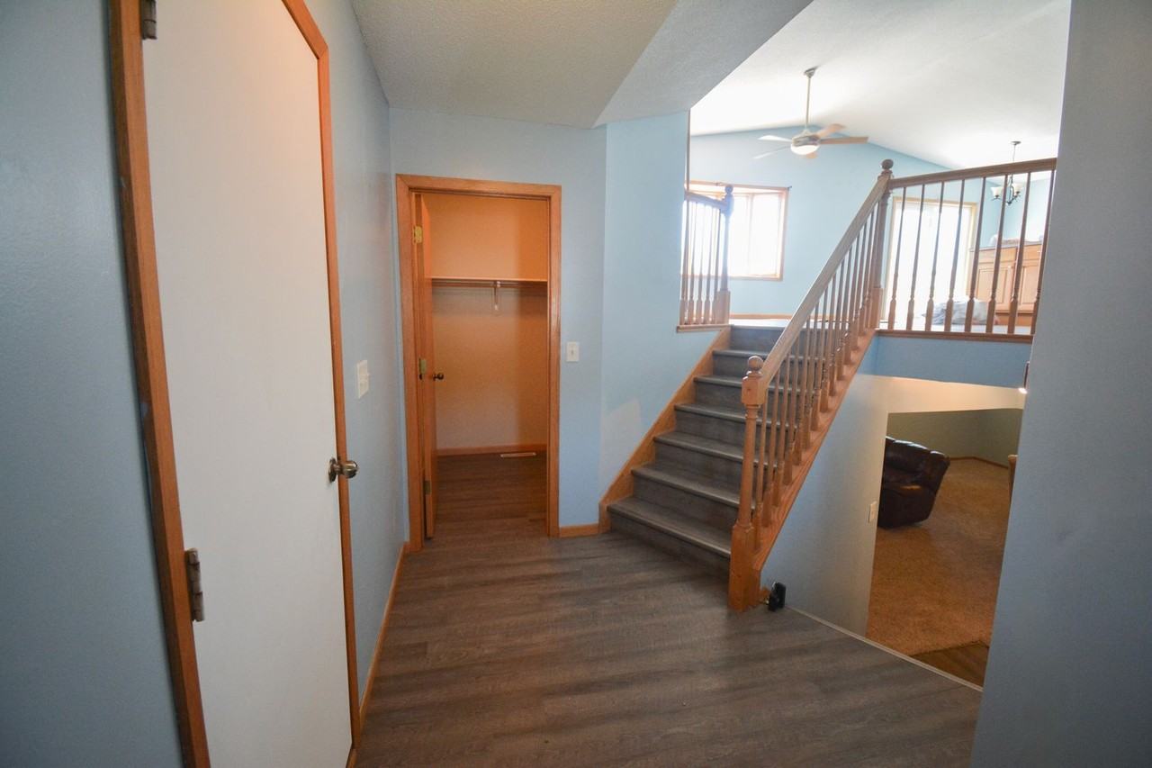 4618 Ruby Ln Nw - Photo 3 of 13