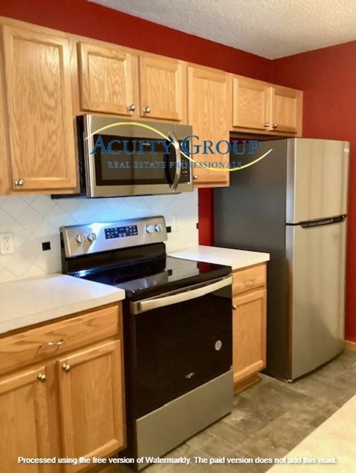 16055 71st St Ne - Photo 3 of 10