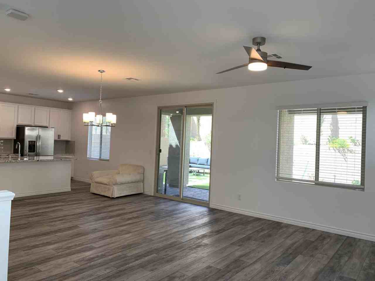 8179 Skye Plum St - Photo 2 of 32
