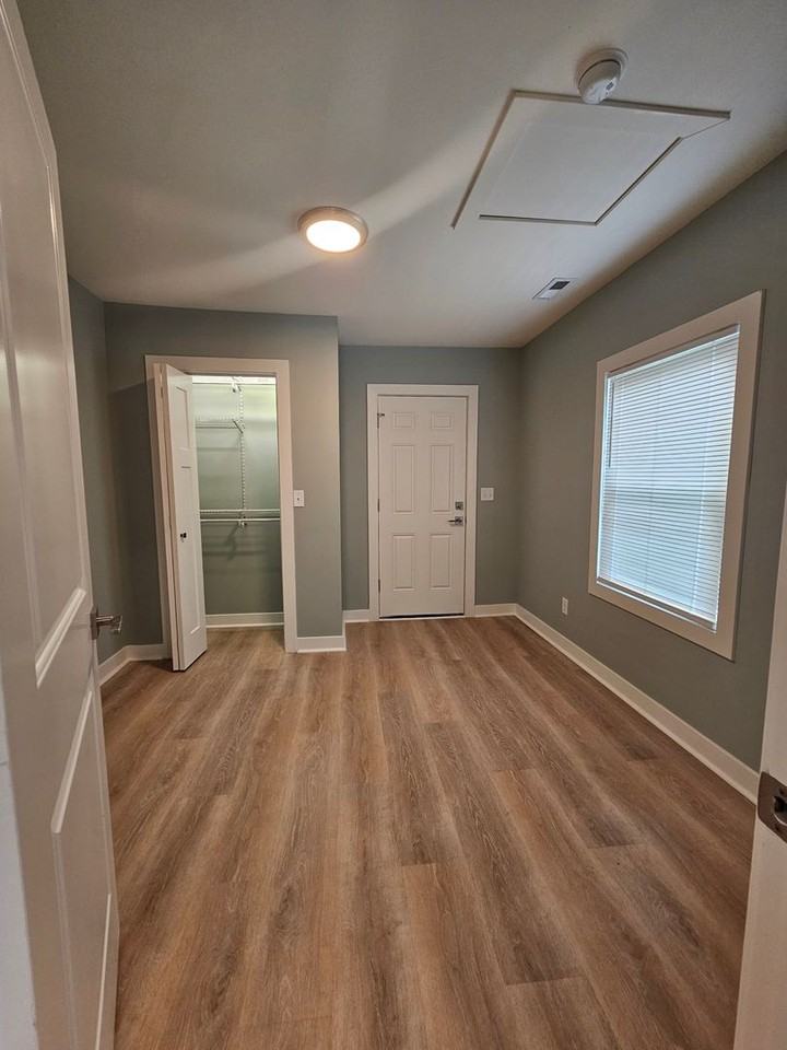 508 Alpha St - Photo 3 of 10