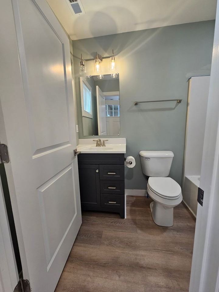 508 Alpha St - Photo 5 of 10