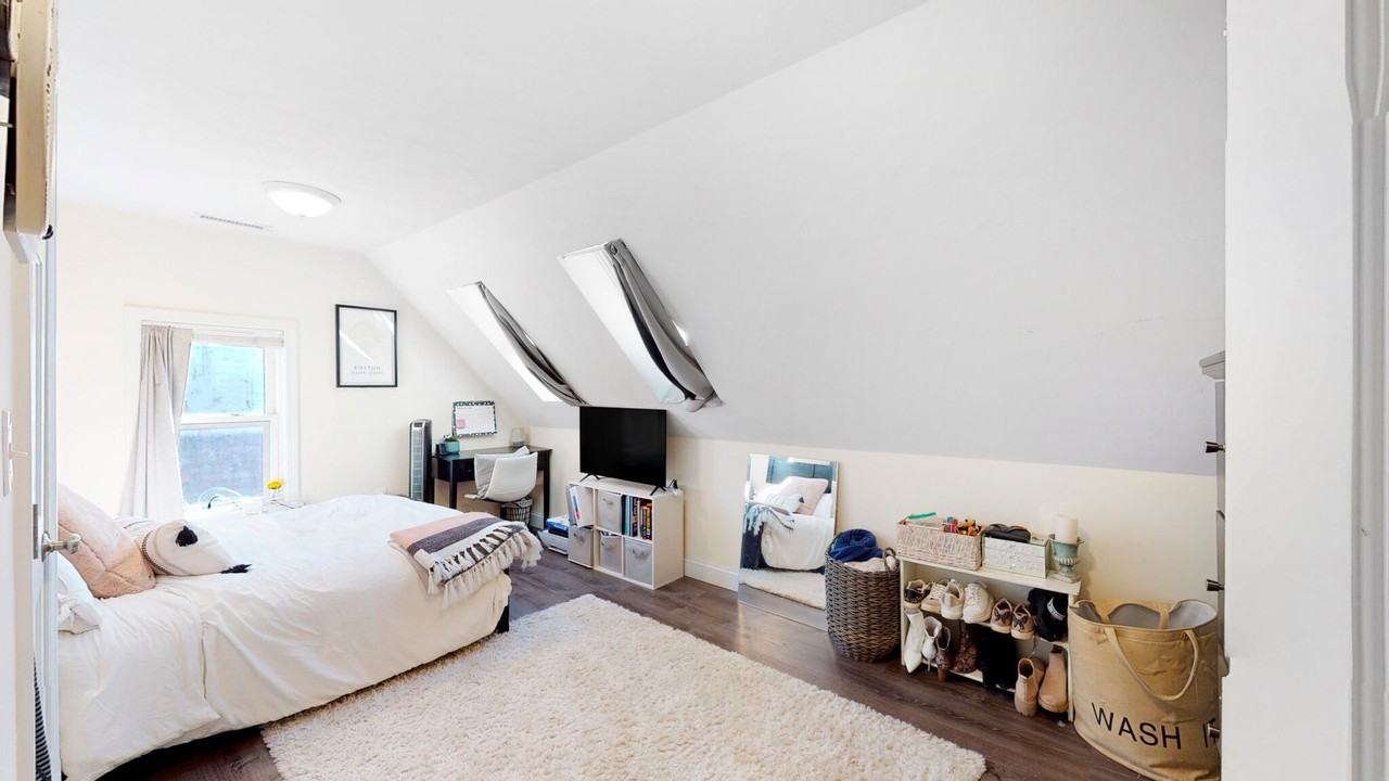 62 Saunders Street - Photo 4 of 21