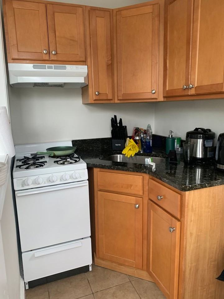 12 Farrington Ave - Photo 5 of 21