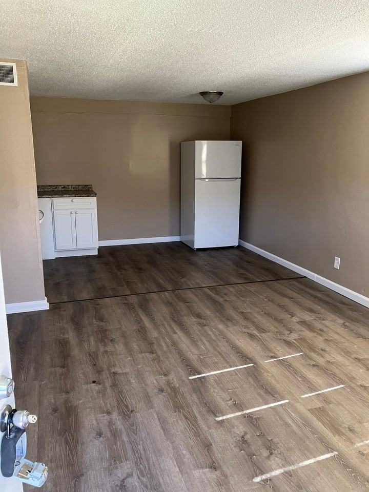 River Pointe Apartments - Photo 4 of 29