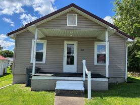 208 Virgil Ave - Photo 1 of 1