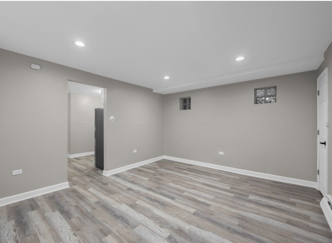 8335 South Ingleside Avenue #3 - Photo 3 of 7