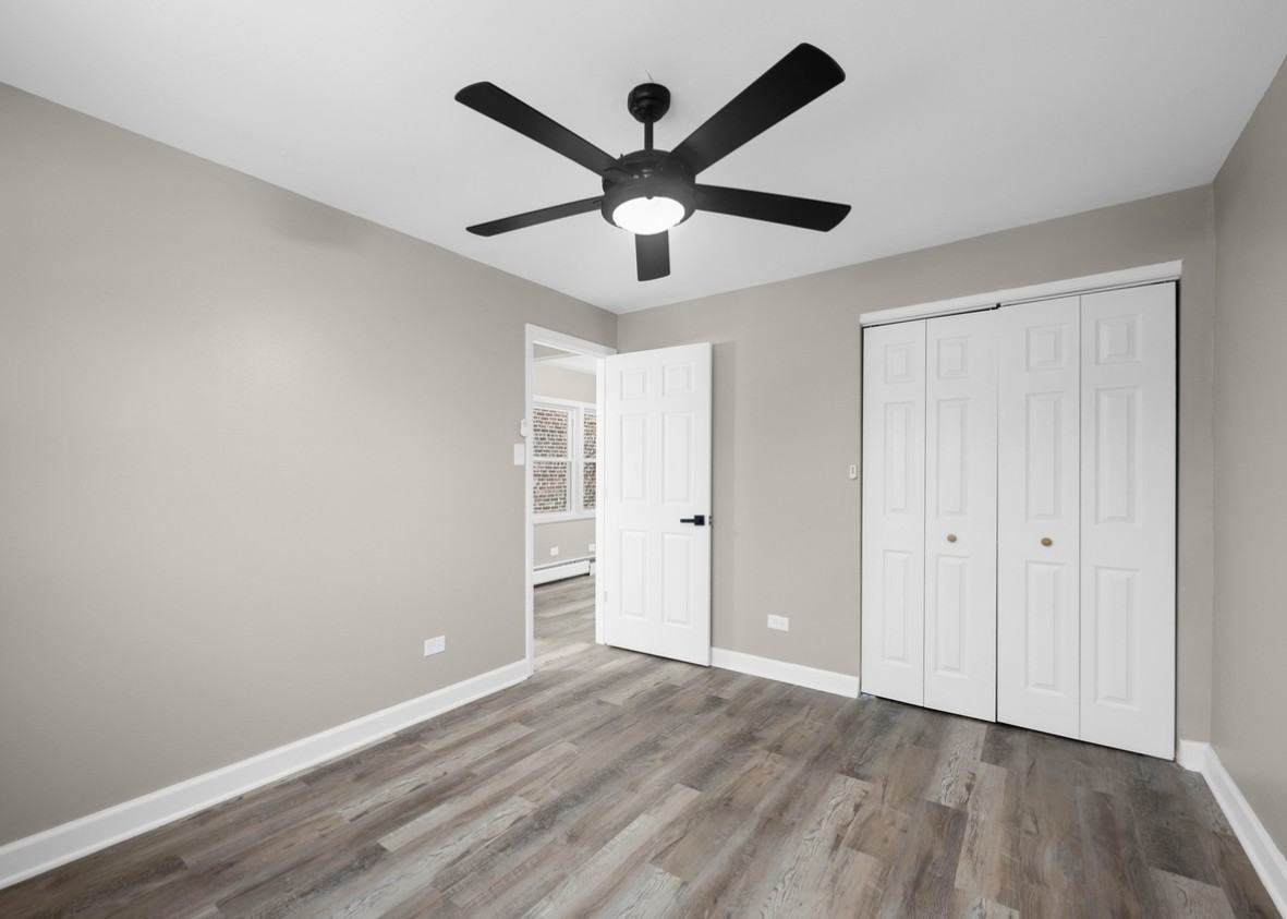 8335 South Ingleside Avenue #3 - Photo 7 of 7