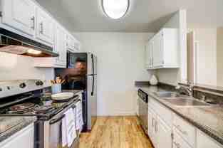 591 Peabody Rd - Photo 1 of 1